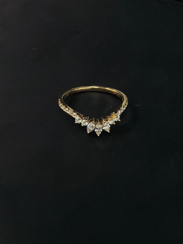 Amelia Wedding Contour band