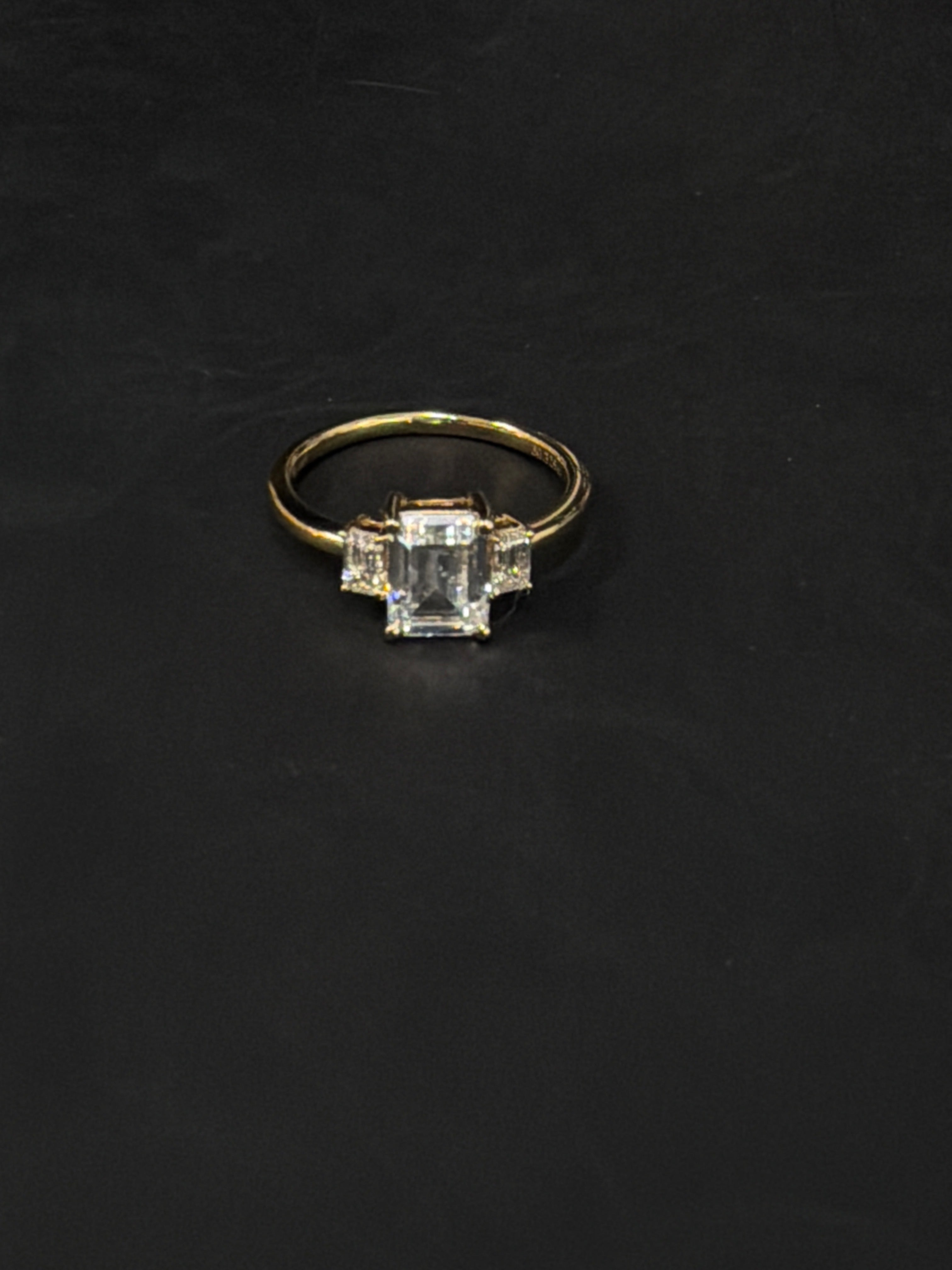 Faye Engagement solitaire