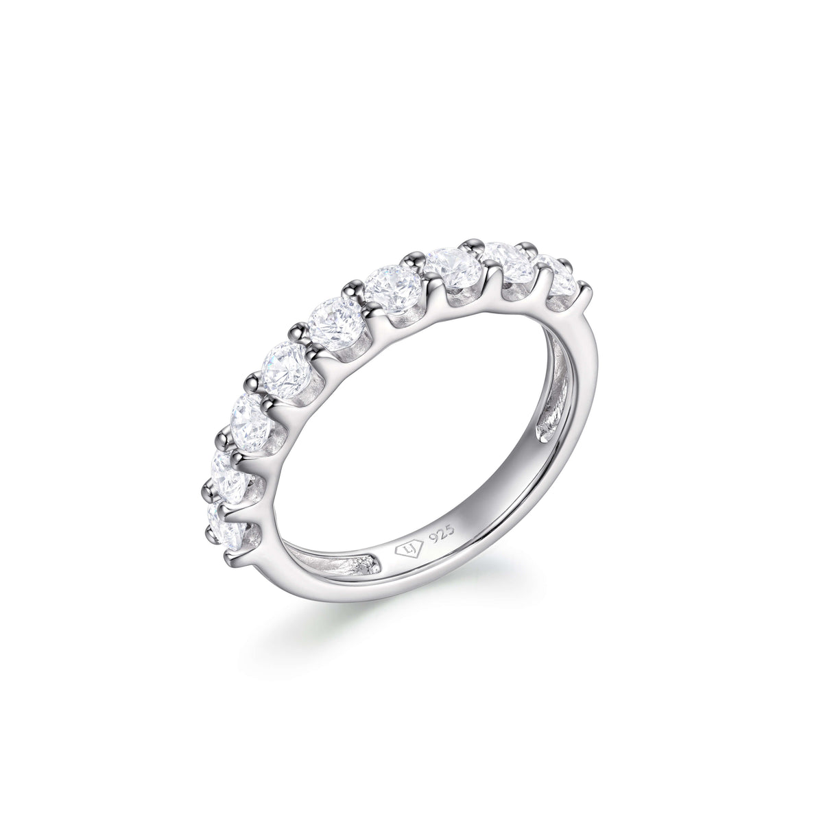 Wren Round Diamond Wedding Ring - lab-grown and natural diamond ring in gold | Lirys Diamonds