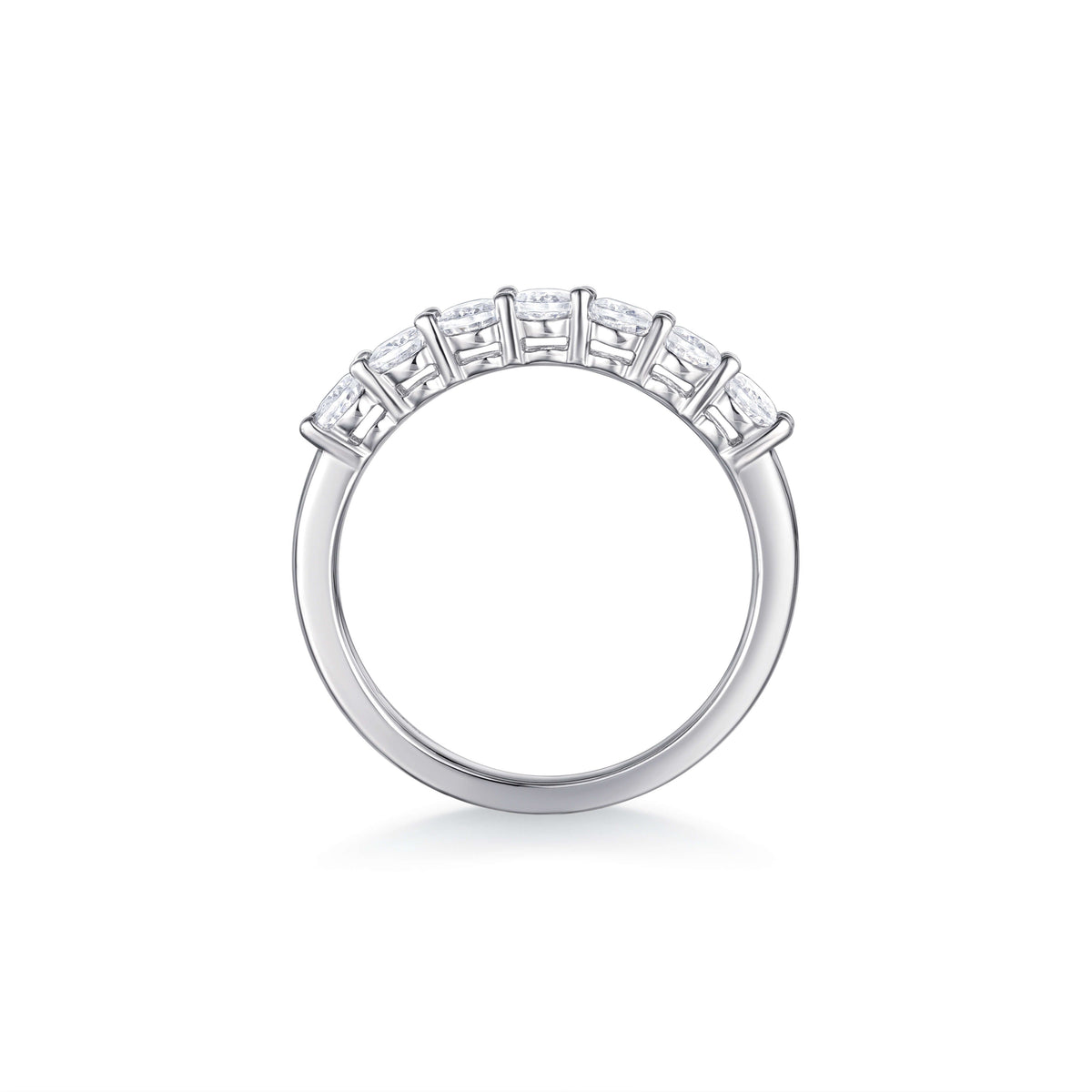 Zaira Oval Diamond Wedding Ring - lab-grown and natural diamond ring in gold | Lirys Diamonds